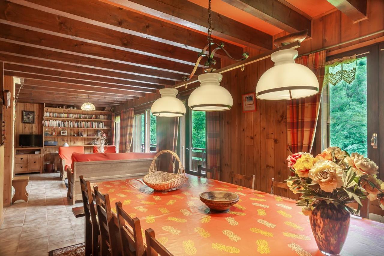 Grand appartement proche Gd Bornand Glieres-Val-de-Borne Extérieur photo