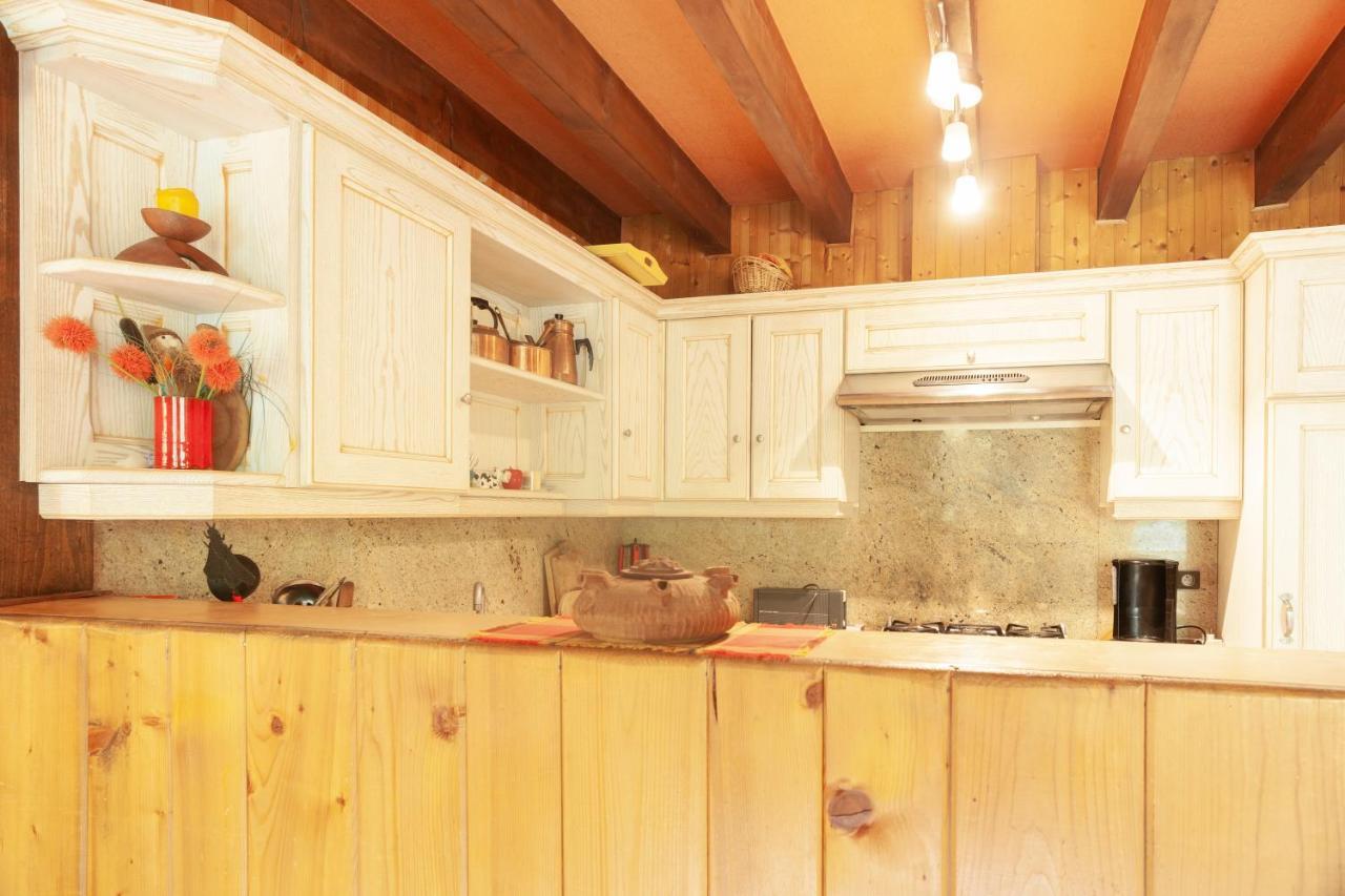Grand appartement proche Gd Bornand Glieres-Val-de-Borne Extérieur photo
